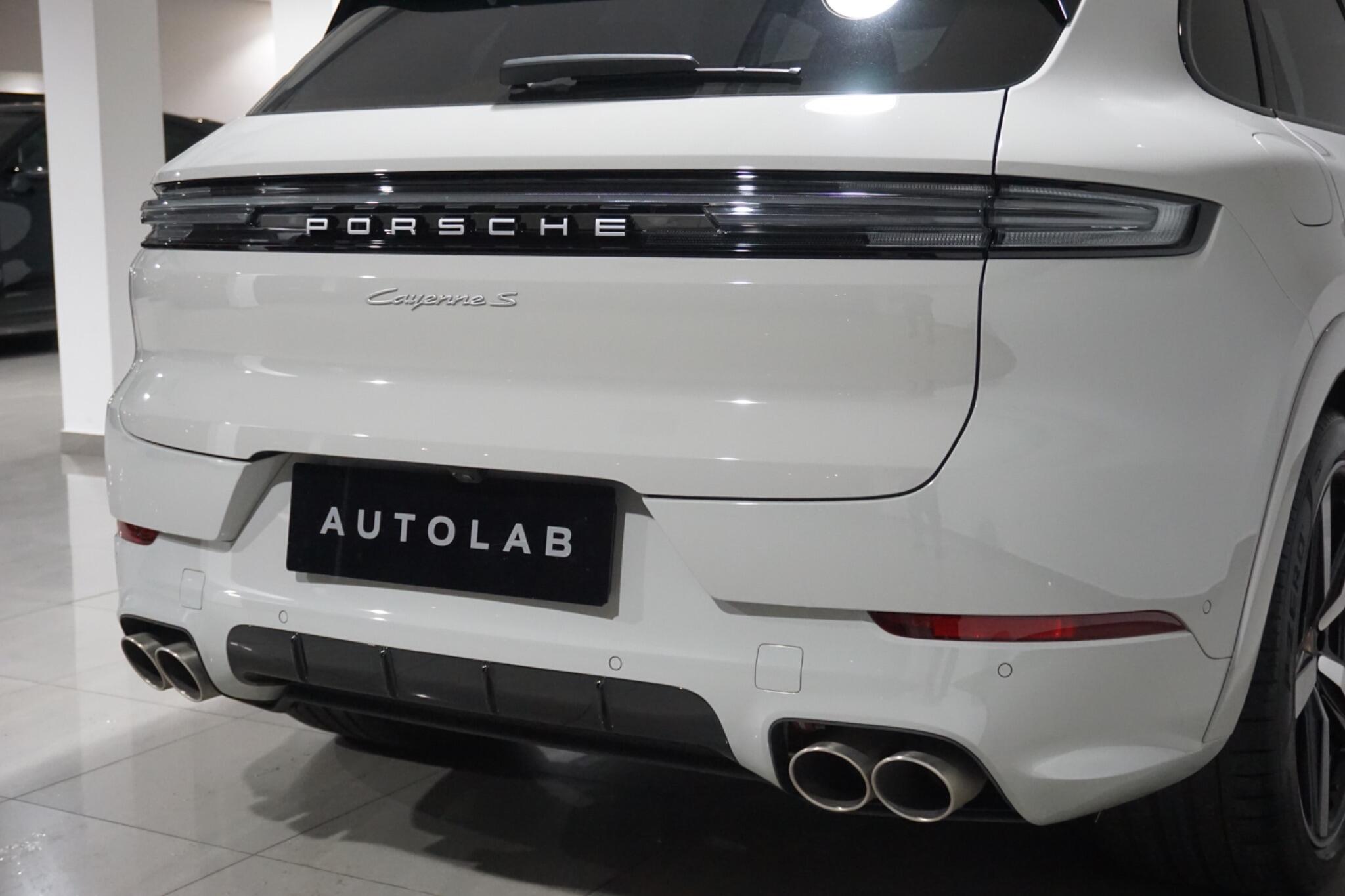 Porsche Cayenne 4.0T V8 S SUV 5dr Petrol TiptronicS 4WD Euro 6 (s/s) (474 ps)